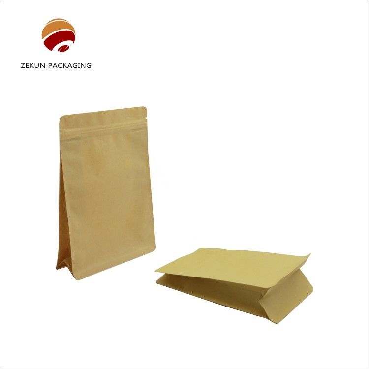 Superficies brillantes de manejo de bolsas de fondo plano con esquinas verticales del término CIF