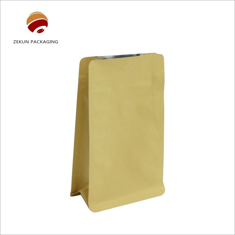 Superficies brillantes de manejo de bolsas de fondo plano con esquinas verticales del término CIF